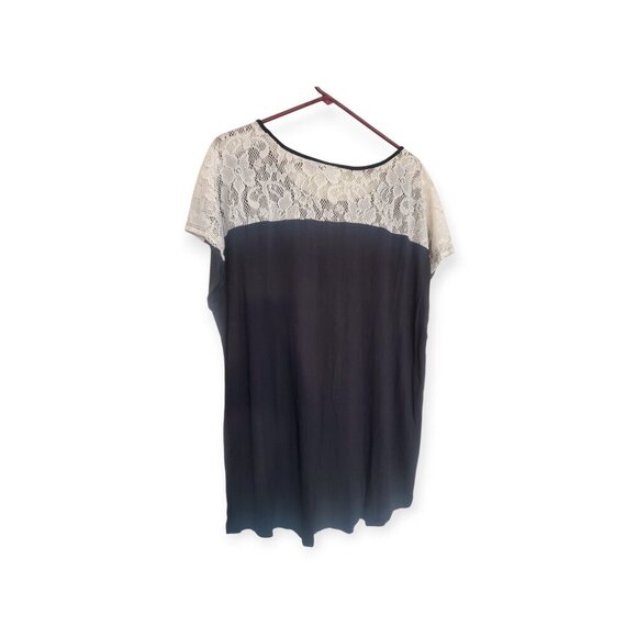 Carol Rose Black Lace Tunic/Tee Cap Sleeves 2X EUC - Picture 7 of 9